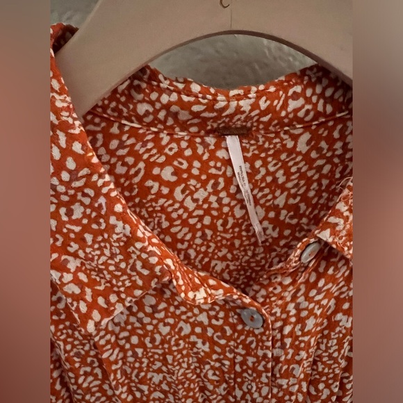 Free People Women Celia Printed Tie-Hem Puff Sleeve Blouse Dark Orange Size S - Picture 3 of 6